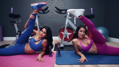 yoga and dildo-cycling in an amazing colorful video 4